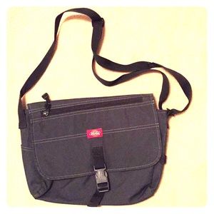 Dickies messenger bag